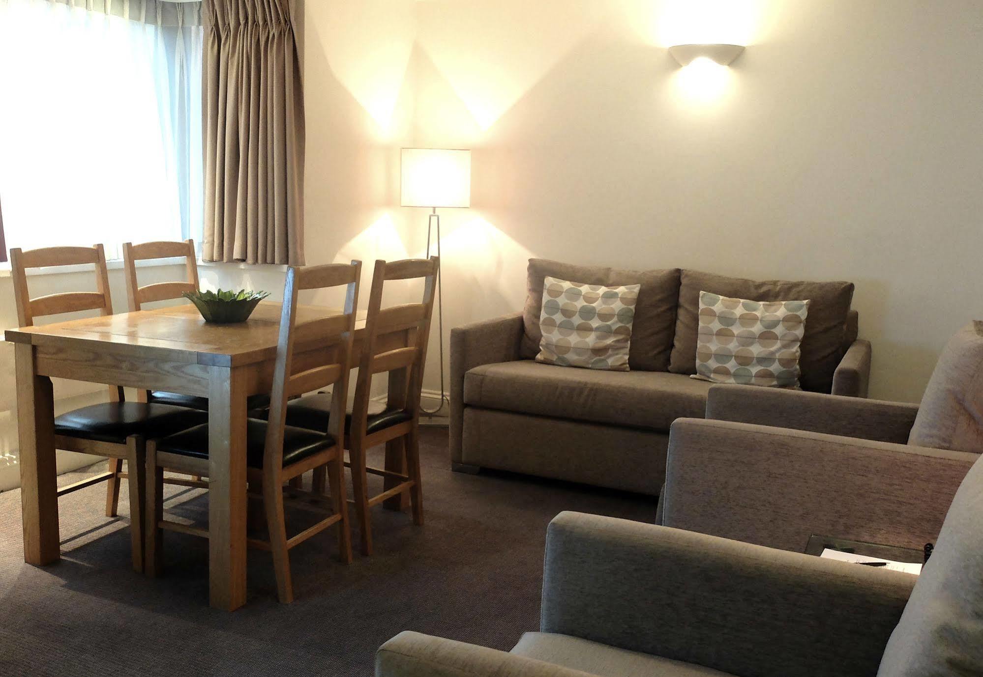 15 Basil Street Knightsbridge, Luxury Serviced Apartments Лондон Екстериор снимка