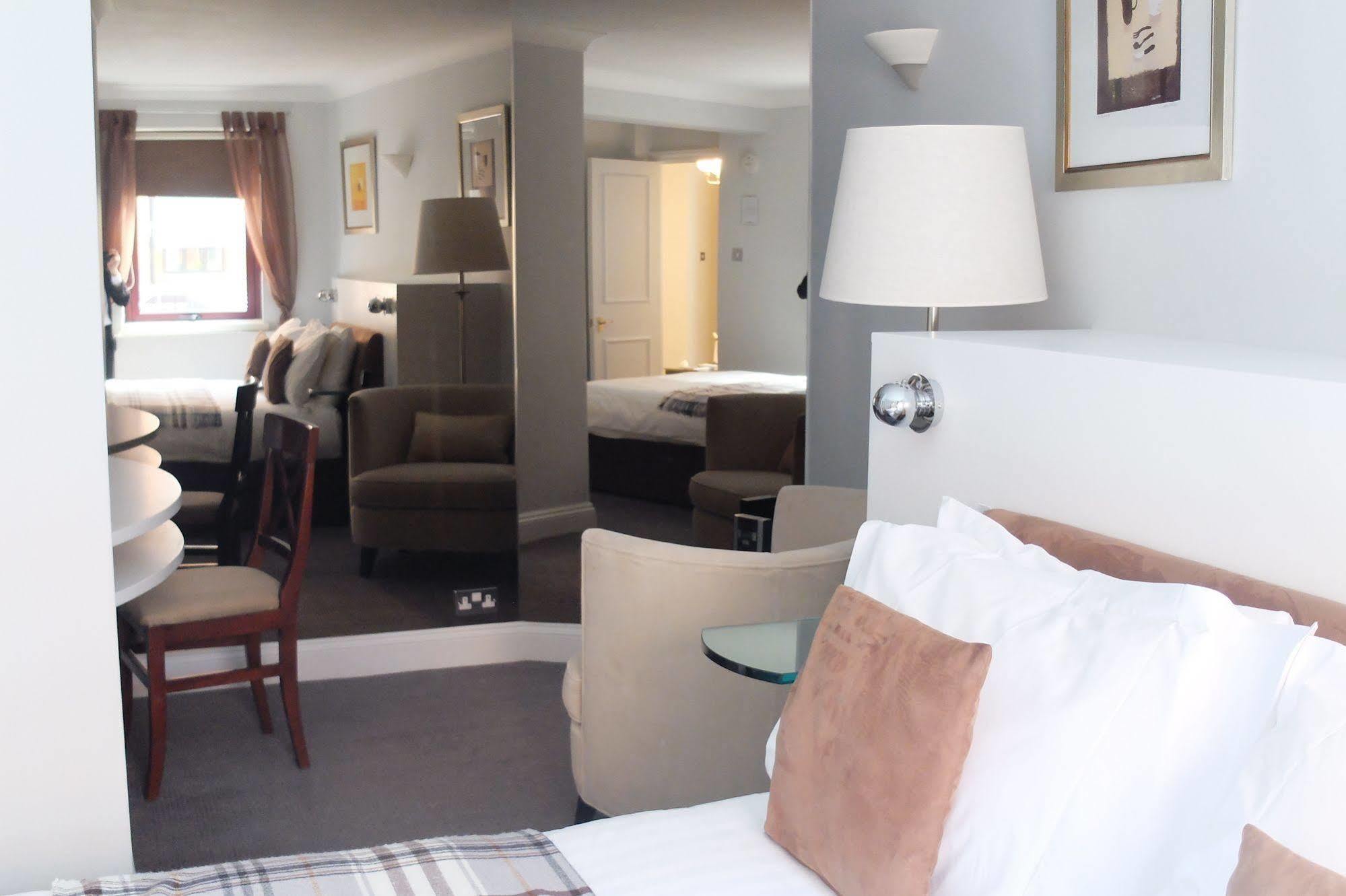 15 Basil Street Knightsbridge, Luxury Serviced Apartments Лондон Екстериор снимка