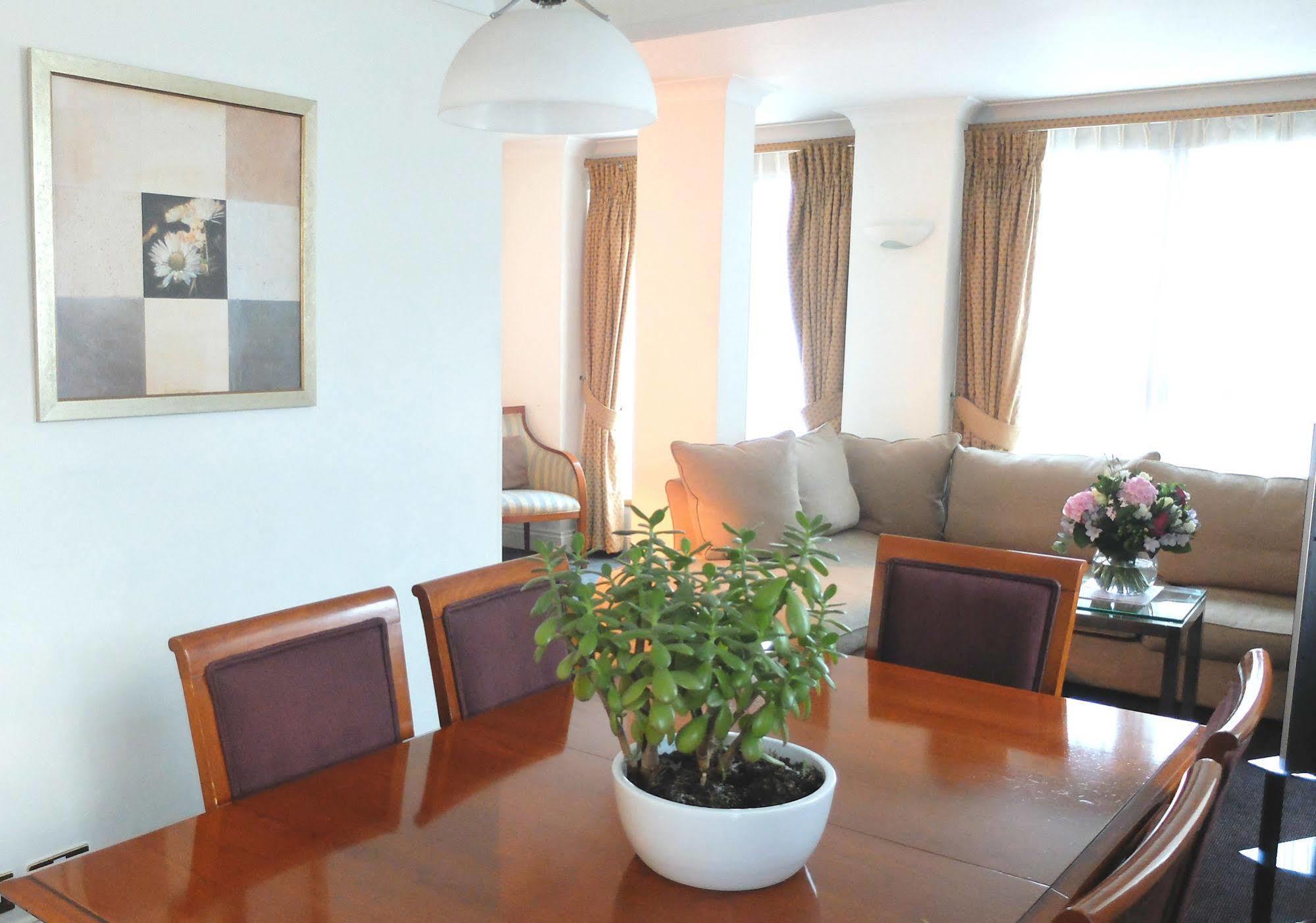 15 Basil Street Knightsbridge, Luxury Serviced Apartments Лондон Екстериор снимка